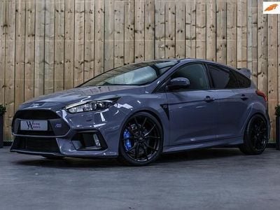 Grijs Occasion 2017 Ford Focus RS Hatchback | € 32.950 (Eerlijke prijs)