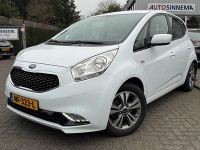 Wit Occasion 2017 Kia Venga Hatchback | € 10.949 (Goede deal)