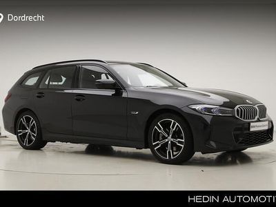 Zwart Occasion 2023 BMW 330 M Sport Stationwagen | € 41.395 (Eerlijke prijs)