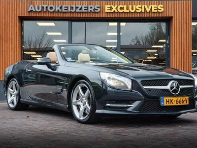 tweedehands Mercedes SL400 2LOOK Edition AMG Panoramadak Leer Stoelvent. Nekverw. Memory Camera ACC