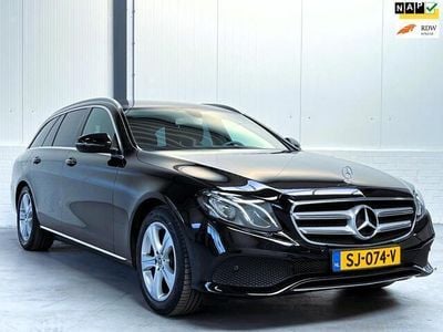Mercedes 220
