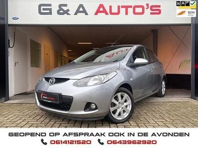 Grijs Gebruikt 2009 Mazda 2 Hatchback | € 4.995 (Eerlijke prijs)