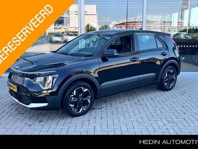 Zwart Gebruikt 2024 Kia e-Niro Light SUV | € 29.940 (Goede deal)