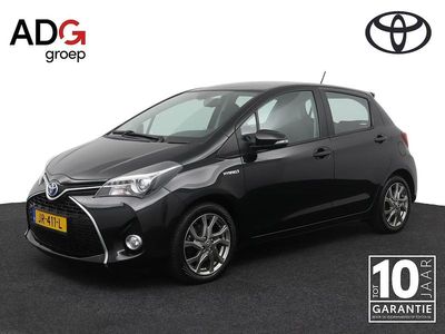 Zwart Gebruikt 2016 Toyota Yaris Hybrid Hatchback | € 10.950