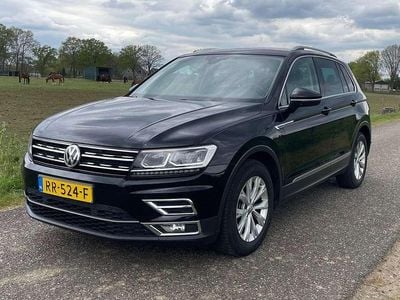 Zwart Occasion 2018 VW Tiguan SUV | € 12.000 (Goede deal)