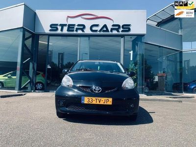 Occasion Toyota Aygo Sport 68 PK (50 kW) 2007 Zwart Hatchback