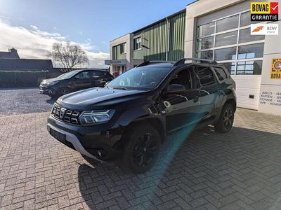 Zwart (metallic) Occasion 2022 Dacia Duster Extreme SUV | € 21.500 (Eerlijke prijs)
