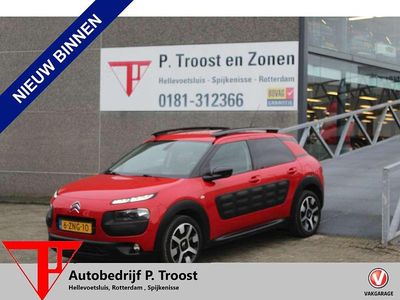 Rood Gebruikt 2015 Citroën C4 PureTech SUV | € 7.450 (Eerlijke prijs)