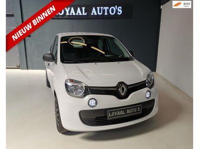 Wit Occasion 2015 Renault Twingo Authentique Hatchback | € 5.999 (Eerlijke prijs)