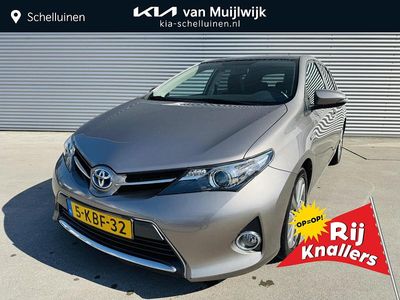Toyota Auris Hybrid