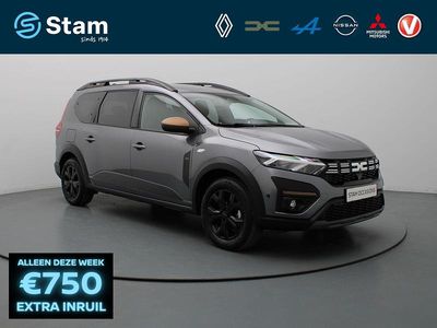 Grijs Gebruikt 2024 Dacia Jogger Extreme MPV | € 26.990 (Eerlijke prijs)