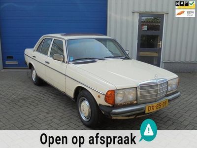 Mercedes 200