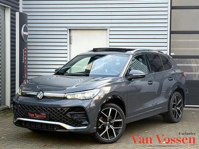 Grijs Gebruikt 2025 VW Tiguan R-line SUV | € 49.950 (Duur)