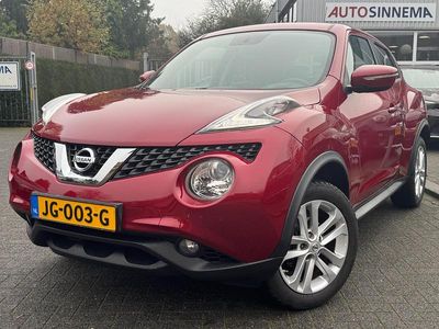 Rood (metallic) Gebruikt 2016 Nissan Juke Acenta SUV | € 10.949 (Eerlijke prijs)