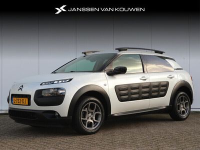 tweedehands Citroën C4 Cactus 82 pk One-Tone Achteruitrijcamera | Navigatie | Panoramadak | Lichtmetaal |