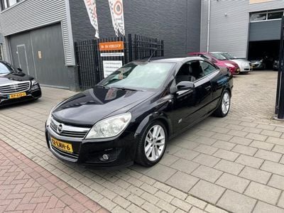 Occasion Opel Astra Cabriolet Enjoy 105 PK (77 kW) 2006 Zwart, metallic lak Cabriolet