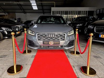 Grijs Occasion 2019 Audi Q2 S-Line SUV | € 10.500