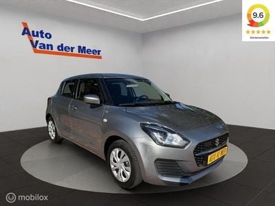 Grijs Gebruikt 2021 Suzuki Swift Comfort Hatchback | € 12.940 (Goede deal)
