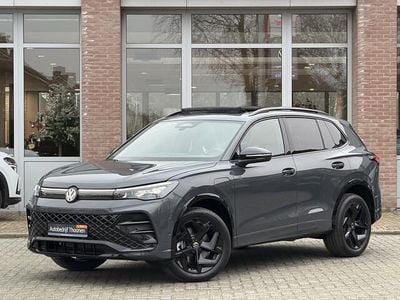Grijs Nieuw 2025 VW Tiguan R-line Edition SUV | € 54.900 (Eerlijke prijs)