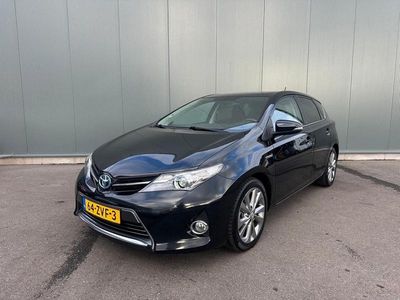 Zwart Occasion 2013 Toyota Auris Hybrid Hatchback | € 7.495 (Eerlijke prijs)