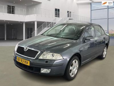 tweedehands Skoda Octavia 2.0 FSI Business AIRCO NAVI PSENSOR CRUISE TREKHAA