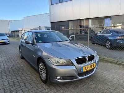 Occasion BMW 320 170 PK (125 kW) 2009 Grijs (metallic) Stationwagen