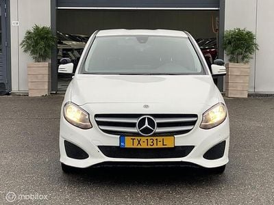 Mercedes B220