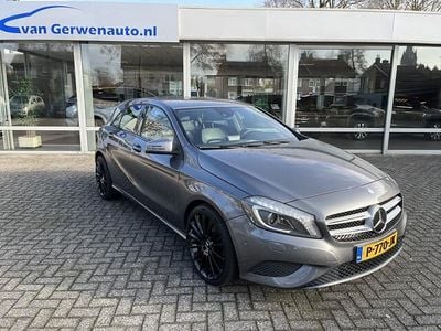 Grijs Occasion 2014 Mercedes A180 Ambition Hatchback | € 11.500 (Eerlijke prijs)