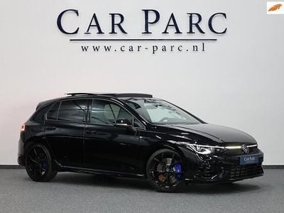 Zwart, metallic lak Occasion 2021 VW Golf VIII R Hatchback | € 42.495 (Iets duurder)