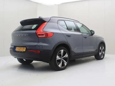 Grijs (metallic) Occasion 2020 Volvo XC40 R-Design SUV | € 24.900 (Goede deal)
