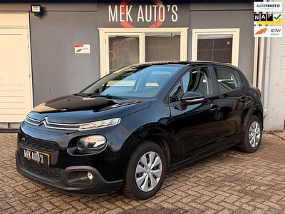 Zwart (metallic) Occasion 2017 Citroën C3 Feel Hatchback | € 8.744 (Eerlijke prijs)
