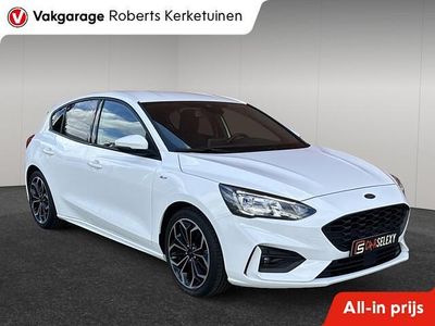 Wit Gebruikt 2022 Ford Focus ST-Line Hatchback | € 18.990 (Goede deal)