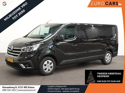 Zwart Gebruikt 2024 Renault Trafic MPV | € 31.890 (Goede deal)