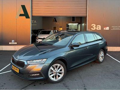 Stationwagon Occasion 2020 Skoda Octavia First Edition Stationwagen | € 18.900 (Eerlijke prijs)