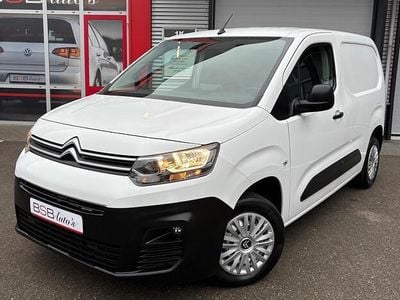 Wit Occasion 2021 Citroën Berlingo PureTech MPV | € 10.495 (Goede deal)