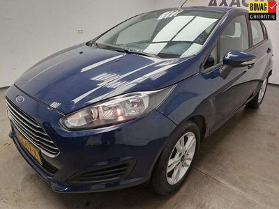 Blauw Occasion 2015 Ford Fiesta Titanium Hatchback | € 6.995 (Eerlijke prijs)