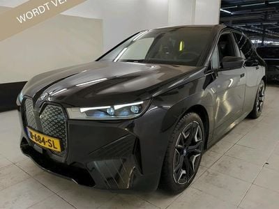 Zwart (metallic) Gebruikt 2021 BMW iX Executive SUV | € 39.880 (Goede deal)