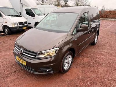 Bruin Occasion 2017 VW Caddy Highline MPV | € 15.950 (Iets duurder)