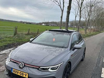 Grijs Occasion 2022 VW Golf VIII GTI Clubsport Stationwagen | € 34.950 (Goede deal)