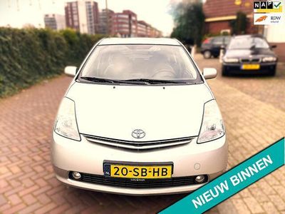 Occasion Toyota Prius 78 PK (57 kW) 2005 Grijs Hatchback