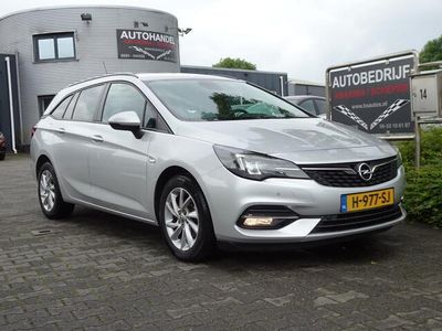 tweedehands Opel Astra Sports Tourer 1.2 Business Edition