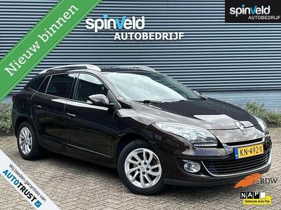 Bruin Occasion 2012 Renault Mégane GrandTour Collection Stationwagen | € 4.999 (Eerlijke prijs)