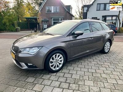Occasion Seat Leon ST CONNECT 116 PK (85 kW) 2016 Grijs Stationwagen