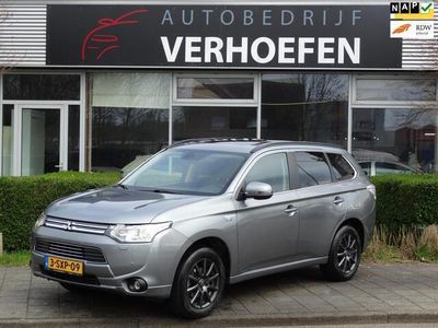 tweedehands Mitsubishi Outlander 2.0 PHEV Instyle+ - PANORAMADAK - CLIMATE CONTROL