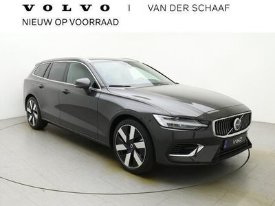 tweedehands Volvo V60 T6 350pk Recharge AWD Plus Bright / NIEUW / DIRECT LEVERBAAR / Wool Blend / 360 Camera / H&K Audio / 19'' / Getint glas / Elektr. Stoelen /