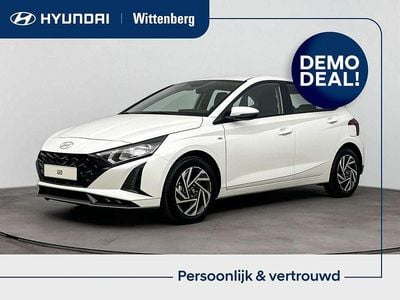 Wit Occasion 2025 Hyundai i20 Comfort Hatchback | € 22.899 (Eerlijke prijs)