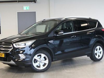 Zwart Occasion 2018 Ford Kuga Titanium SUV | € 16.880 (Eerlijke prijs)