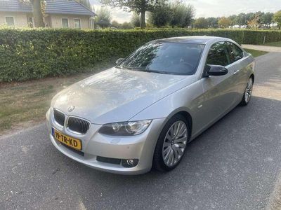 BMW 325
