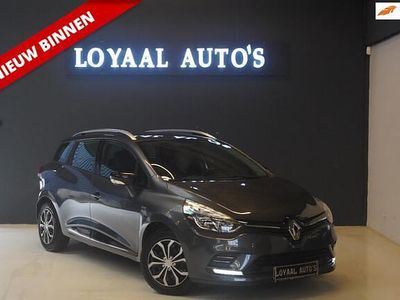 Grijs Gebruikt 2017 Renault Clio GrandTour Dynamique Stationwagen | € 6.999 (Eerlijke prijs)