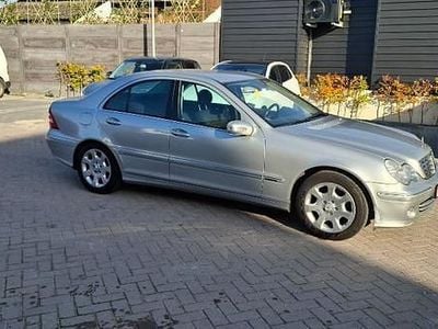 Mercedes C220